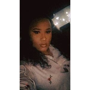 Meet your Posher, Jada selfmade